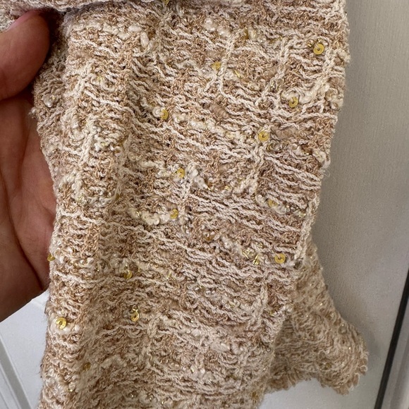 St. John Beige Tweed Jacket - Picture 6 of 10